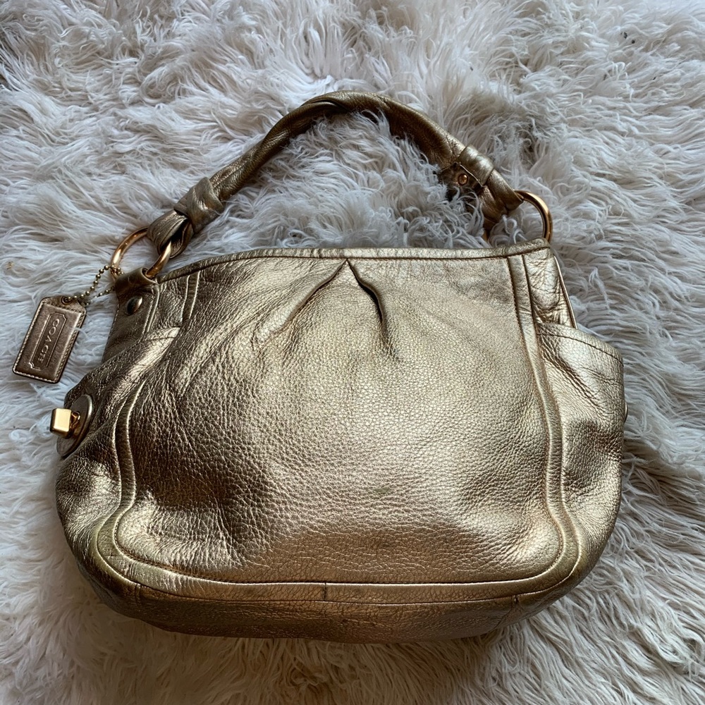 Shoulder bag